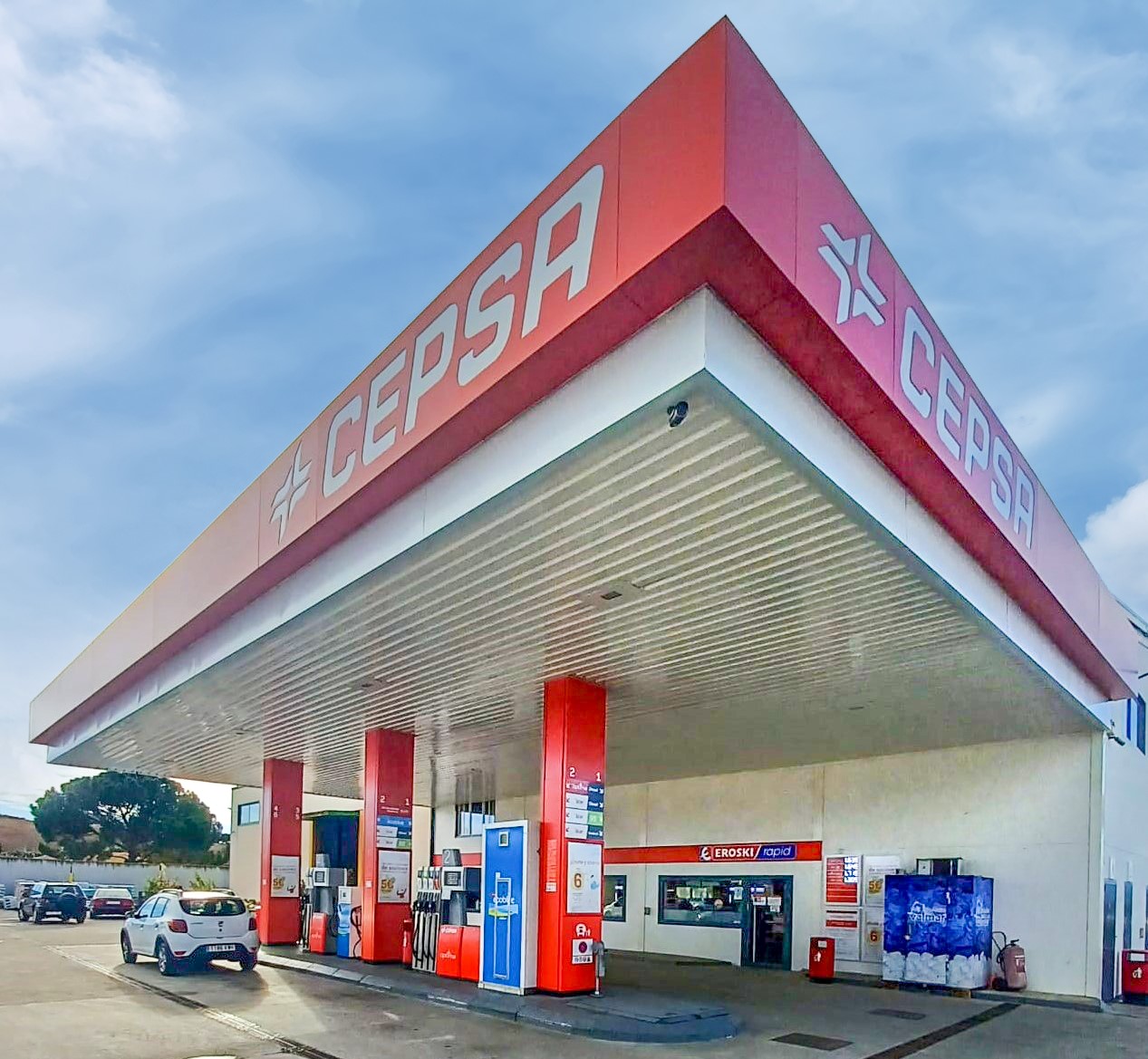 RAPID_gasolinera_La_Torre_de_Esteban_Hambrán_(Toledo)